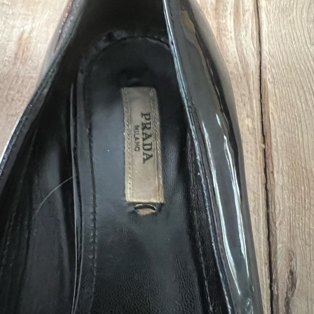 Prada Women's Black and Dark Red Patent Flats - Picture 5 of 13